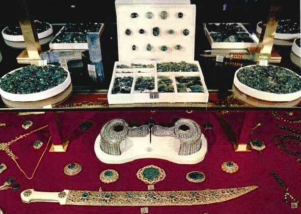 اشیای موزه جواهرات ملی