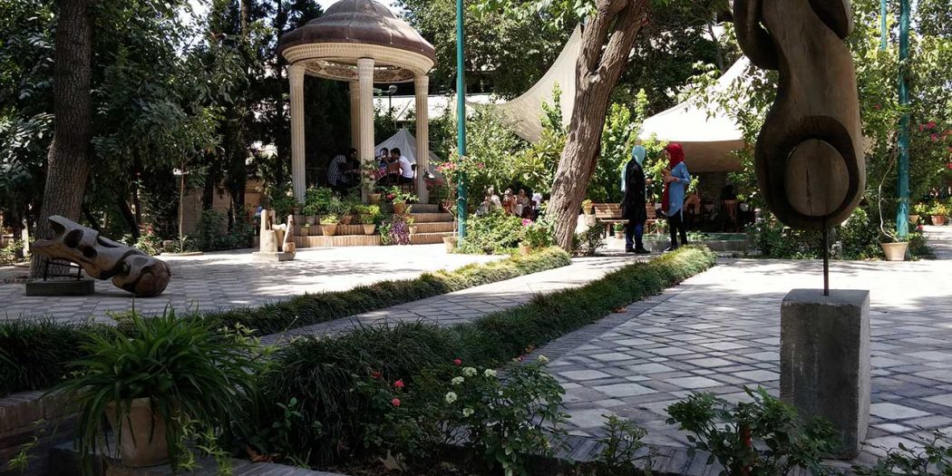 باغ موزه نگارستان آدرس