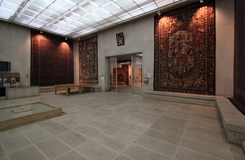 موزه فرش ایران تهران