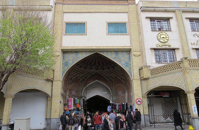 بازار تاریخی در تهران