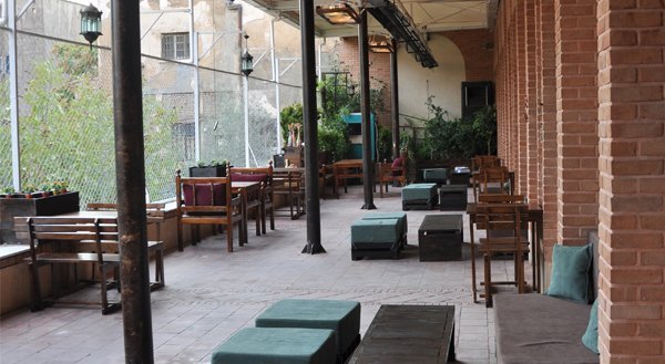 کافه ایوان کجای تهران است