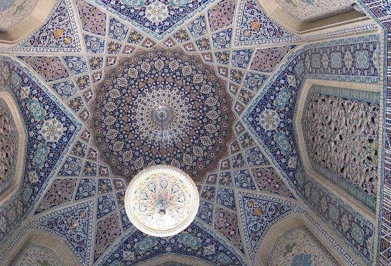 معماری شاه‌چراغ شیراز