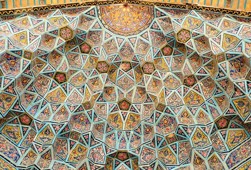معماری مسجد صورتی شیراز