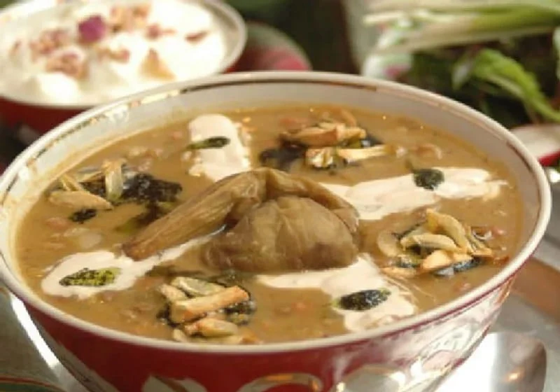 آبگوشت بادمجان و کشک از غذاهای محلی کرمان به همراه طرز تهیه - دوستداران  ایران